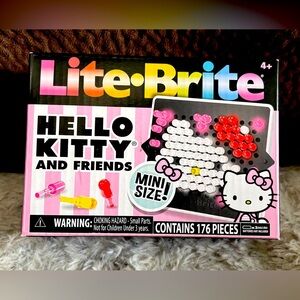 Hello Kitty And Friends Mini Lite Brite